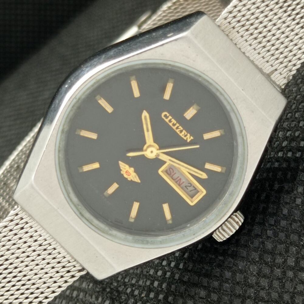 Vintage 1982 Citizen Automatic Womans Silver Watch W/daydate & Gold accents